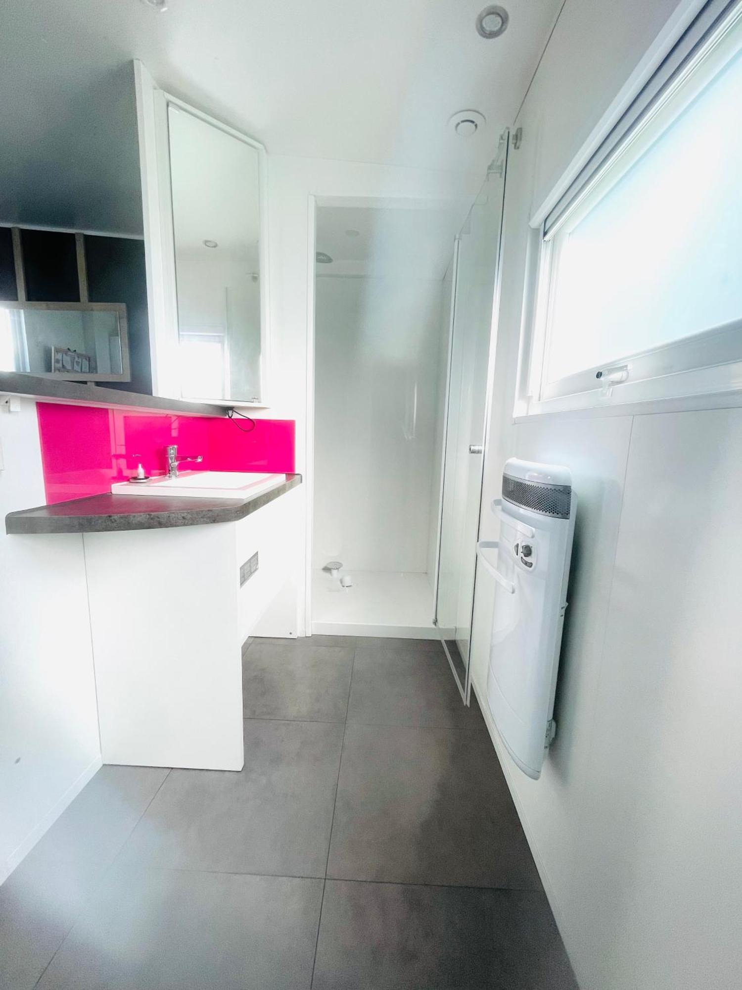 Premium, 5* Avec Parc Aquatique Campsite